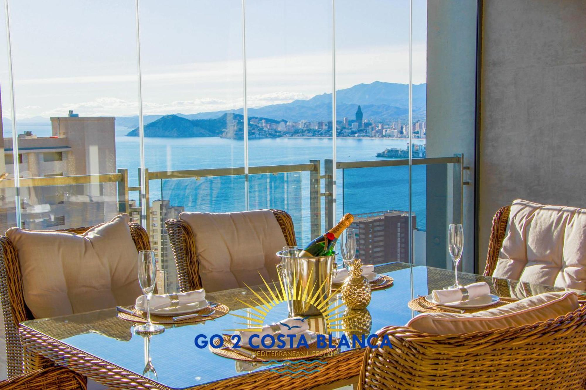 Bea'S Seaview Home Deluxe 貝尼多姆 外观 照片
